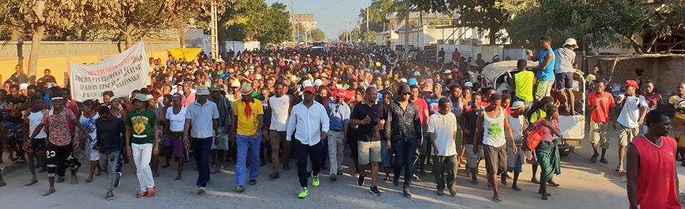 Manifestation à Tuléar contre le projet « Toliara Sands »