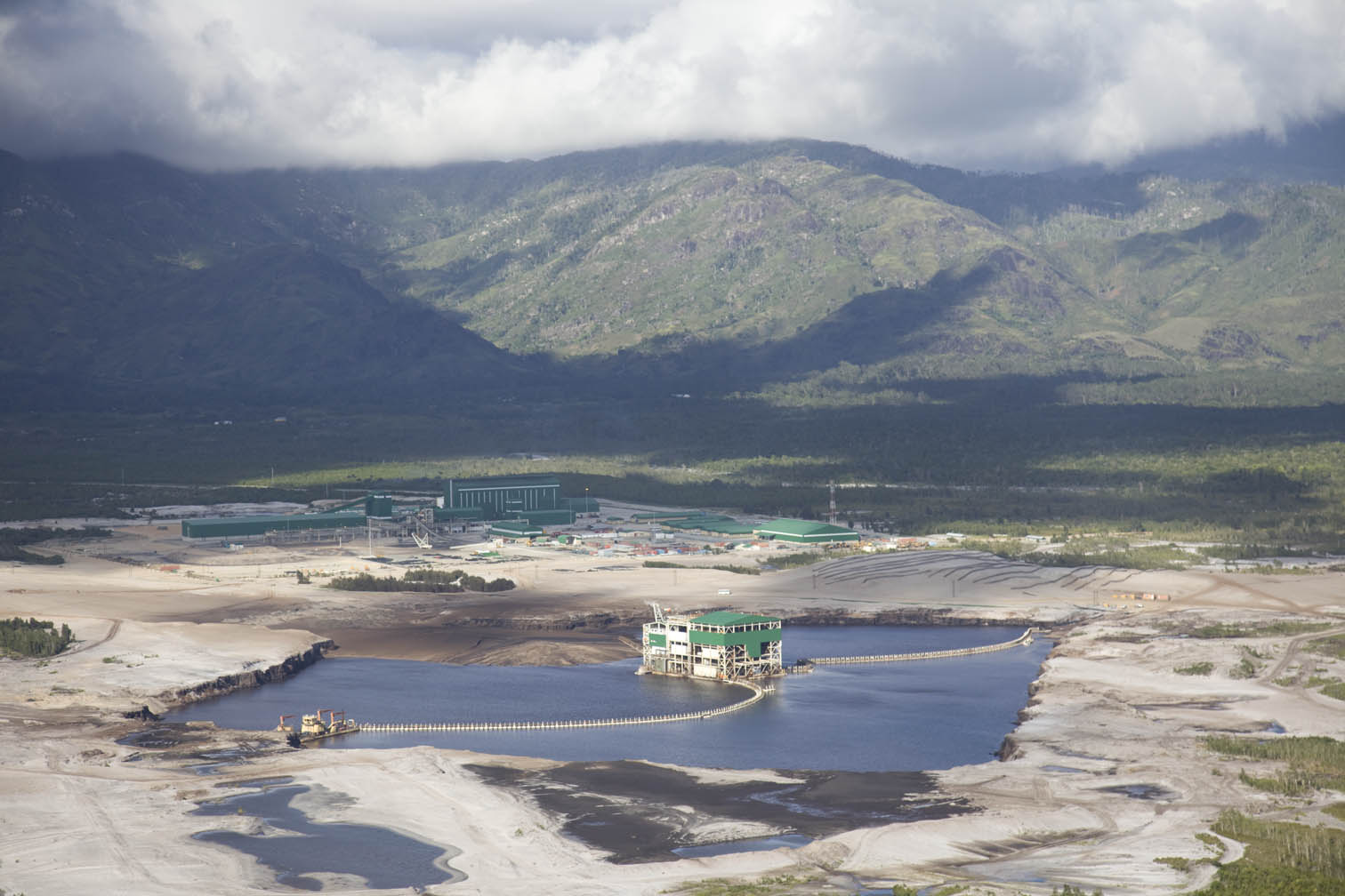 LETTRE OUVERTE A MONSIEUR LE PRÉSIDENT DE LA RÉPUBLIQUE DE MADAGASCAR POUR RÉITÉRER LA DEMANDE D’UN AUDIT DES IMPACTS ENVIRONNEMENTAUX ET SOCIAUX DE L’EXPLOITATION MINIERE RIO TINTO – QMM A TOLAGNARO