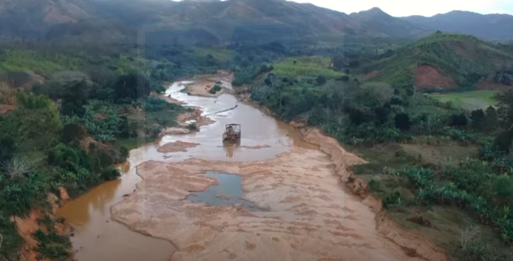 Emission spéciale ALALINO sur l’exploitation aurifère par le société MLSG à Vohilava